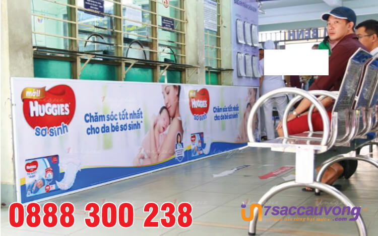 In banner quảng cáo, tuyên truyền trong bệnh viện.